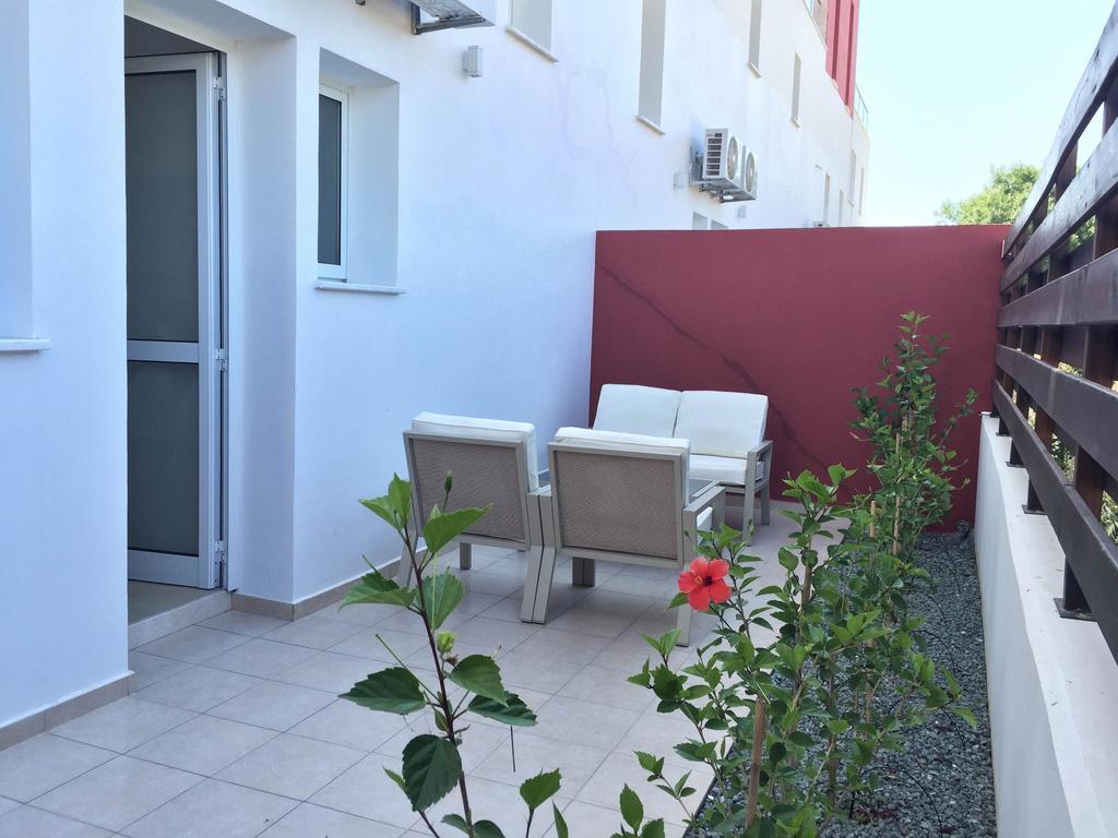 New Day Apartments Paphos Chambre photo